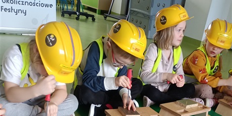 Powiększ grafikę: Warsztaty z majsterkowania