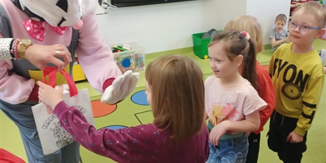 Powiększ grafikę: Wielkanoc u Sówek 