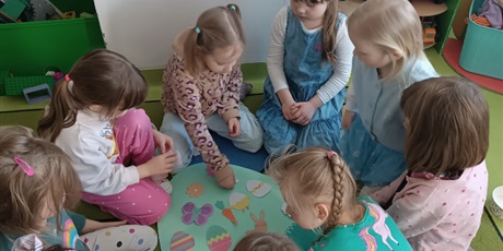 Powiększ grafikę: Wielkanoc u Sówek 