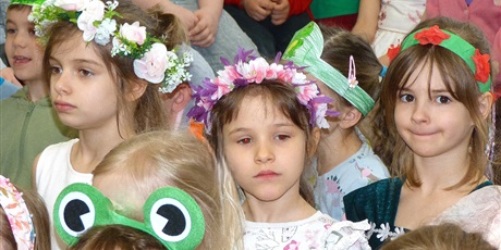 Powiększ grafikę: WIOSNA