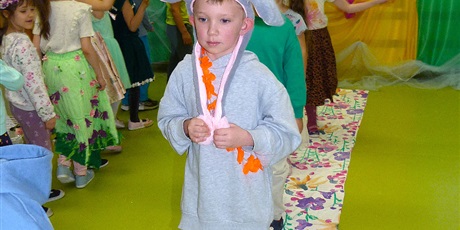 Powiększ grafikę: WIOSNA