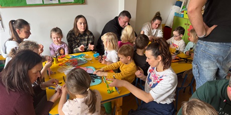 Powiększ grafikę:  Z życia przedszkola