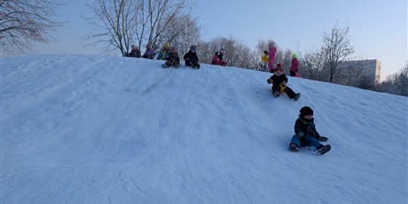 Powiększ grafikę: Zimowe zabawy 